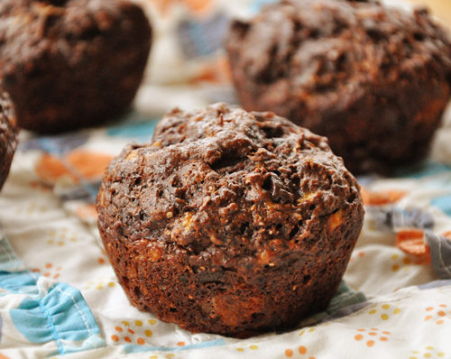 whole wheat banana chocolate muffins