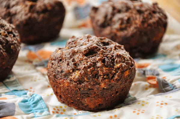 whole wheat banana chocolate muffins