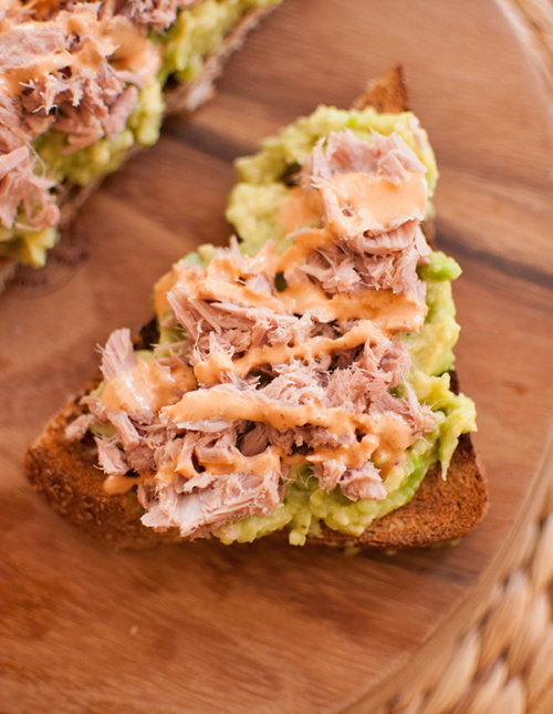 avocado and tuna toast