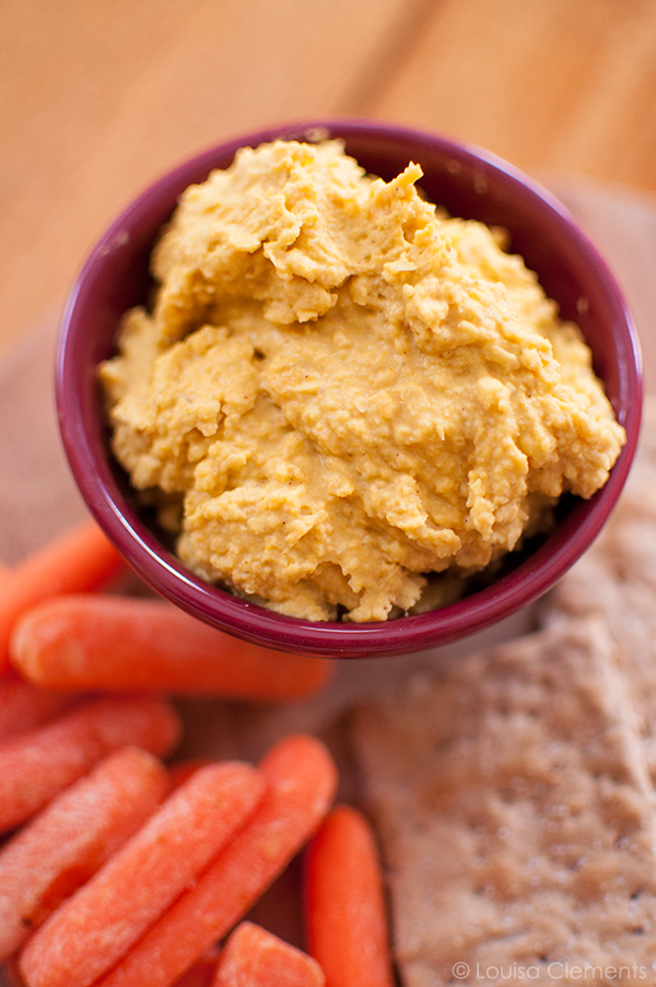 curried homemade hummus