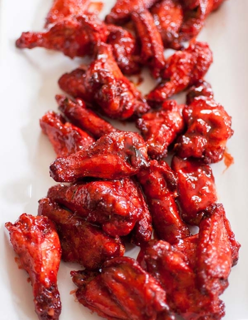 Add some spice to your game day appetizers with these tandoori spiced chicken wings. | livinglou.com