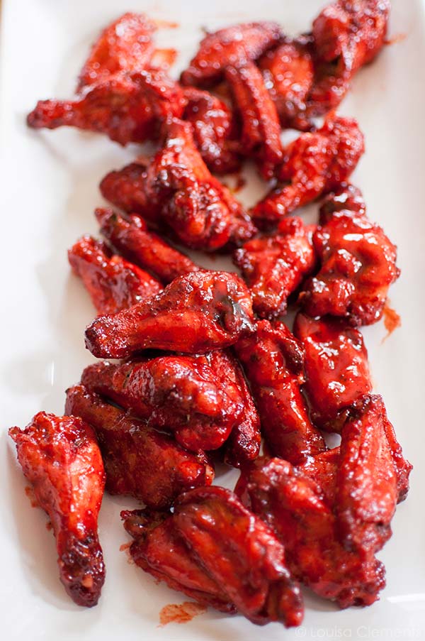 Add some spice to your game day appetizers with these tandoori spiced chicken wings. | livinglou.com