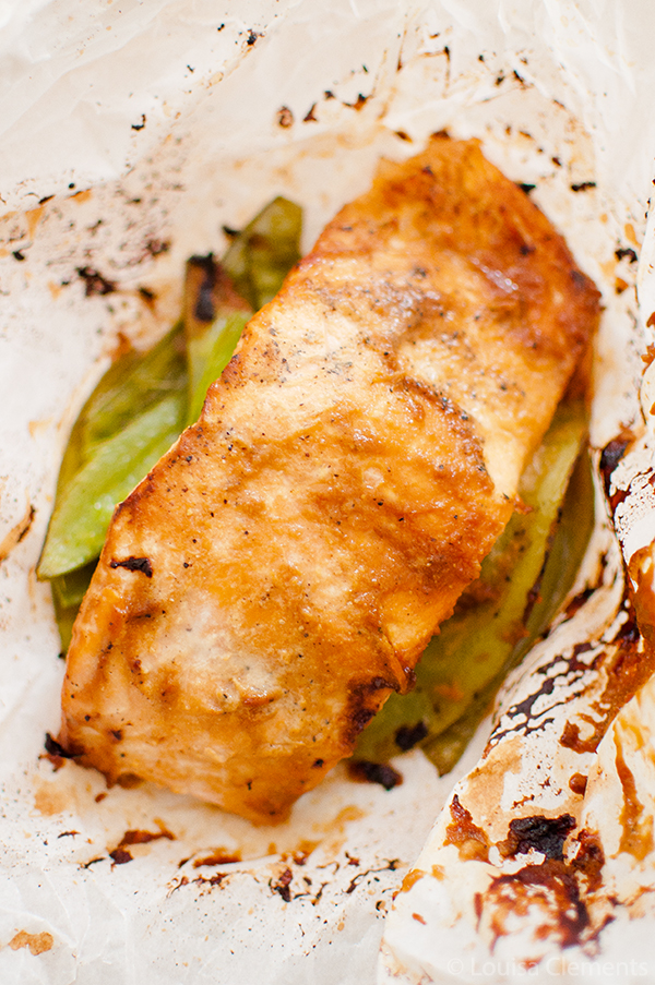 5 ingredient miso salmon baked in parchment