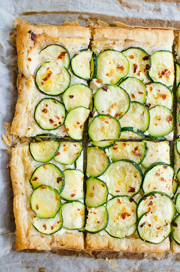 A simple zucchini tart made with puff pastry, ricotta, lemon and chili flakes. | livinglou.com