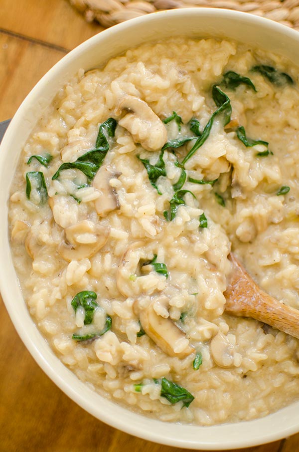 A classic recipe for spinach and mushroom risotto. | livinglou.com