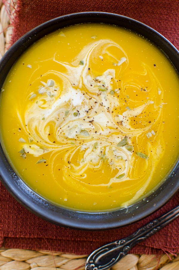 Quick five ingredient butternut squash soup. | Livinglou.com