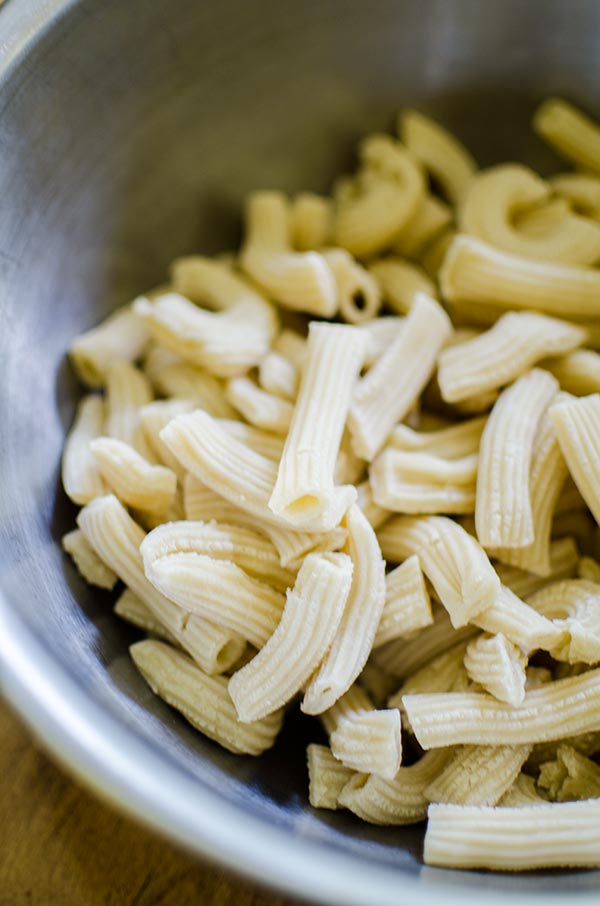 How to make rigatoni pasta in the Philips Pasta Maker. | livinglou.com