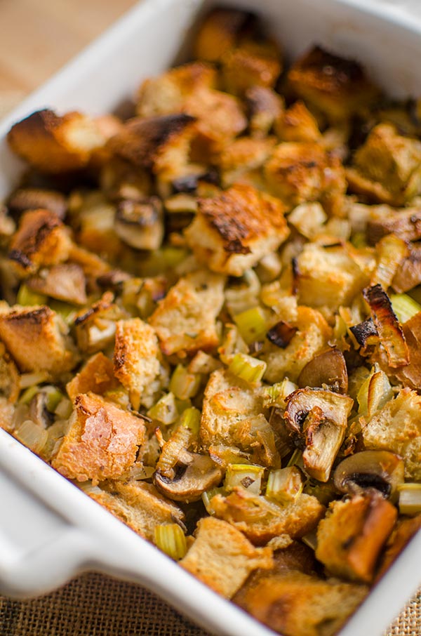 Small batch vegetarian stuffing with mushrooms is the perfect simple stuffing recipe to make for a small Thanksgiving gathering. | livinglou.com