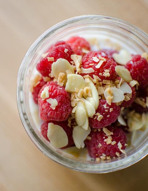 Raspberry overnight oats are the perfect breakfast to make in the summer for a simple and healthy breakfast on the go. | livinglou.com