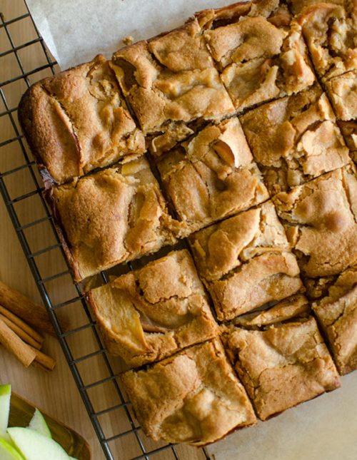 Apple blondies