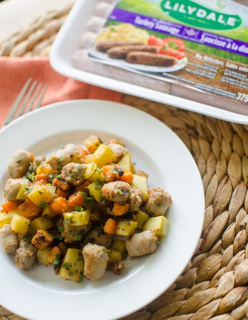 A simple, fall-inspired breakfast celebrates the flavours of the season with Lilydale Turkey Breakfast Sausages, apples, maple, sage and sweet potatoes. | livinglou.com