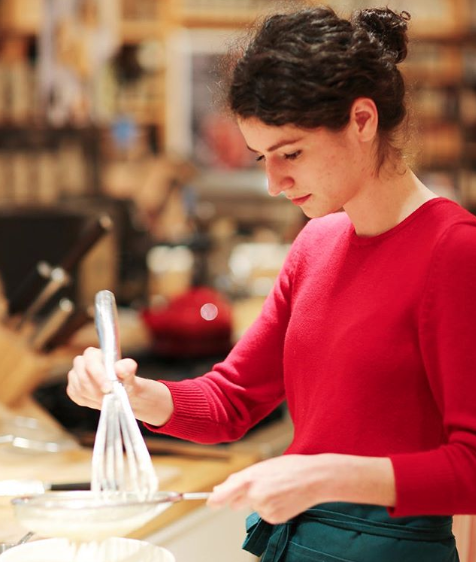 Louisa Clements cooking at Williams Sonoma