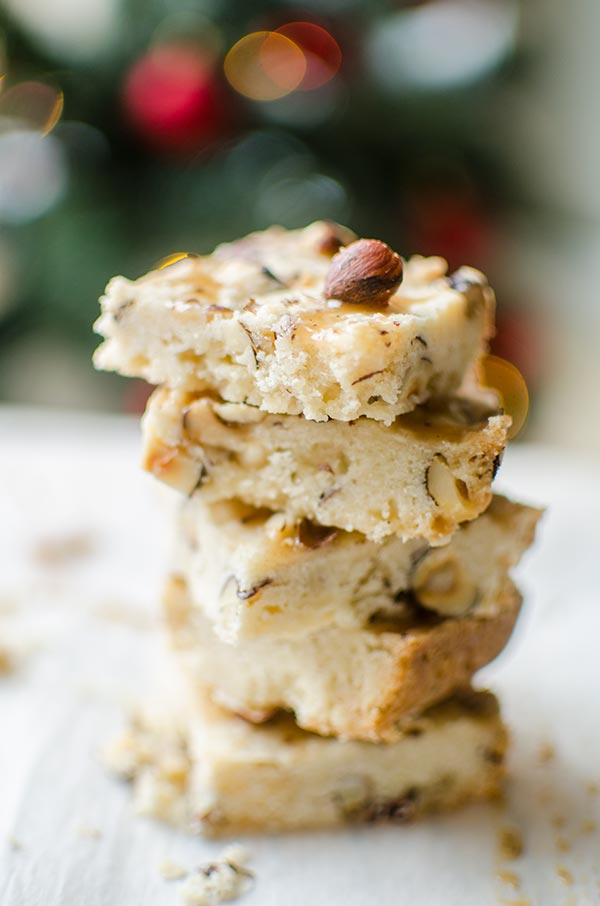 Hazelnut shortbread bars with a chai glaze from homemade chai tea simple syrup. | livinglou.com